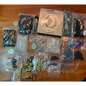 Assorted Beads & Jewelry Chain Craft Set With Clasps & Accessories 508